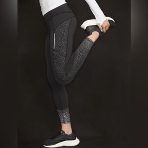 Athleta Black Rainer reflective Leggings